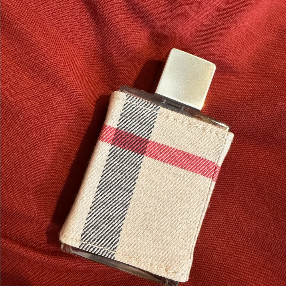Women’s Burberry perfume 1.6 oz